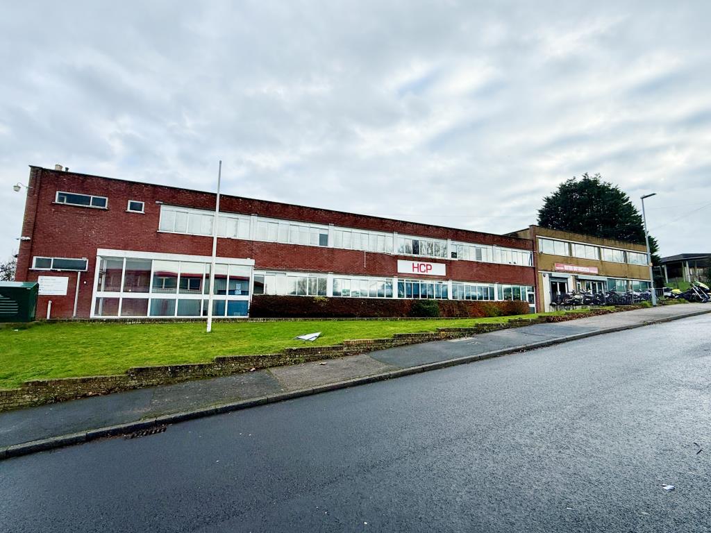 Lot: 45065 - TO BE OFFERED IN OUR 26TH MARCH AUCTION - SUBSTANTIAL COMMERCIAL INVESTMENT OPPORTUNITY WITH PART VACANT POSSESSION - Offices